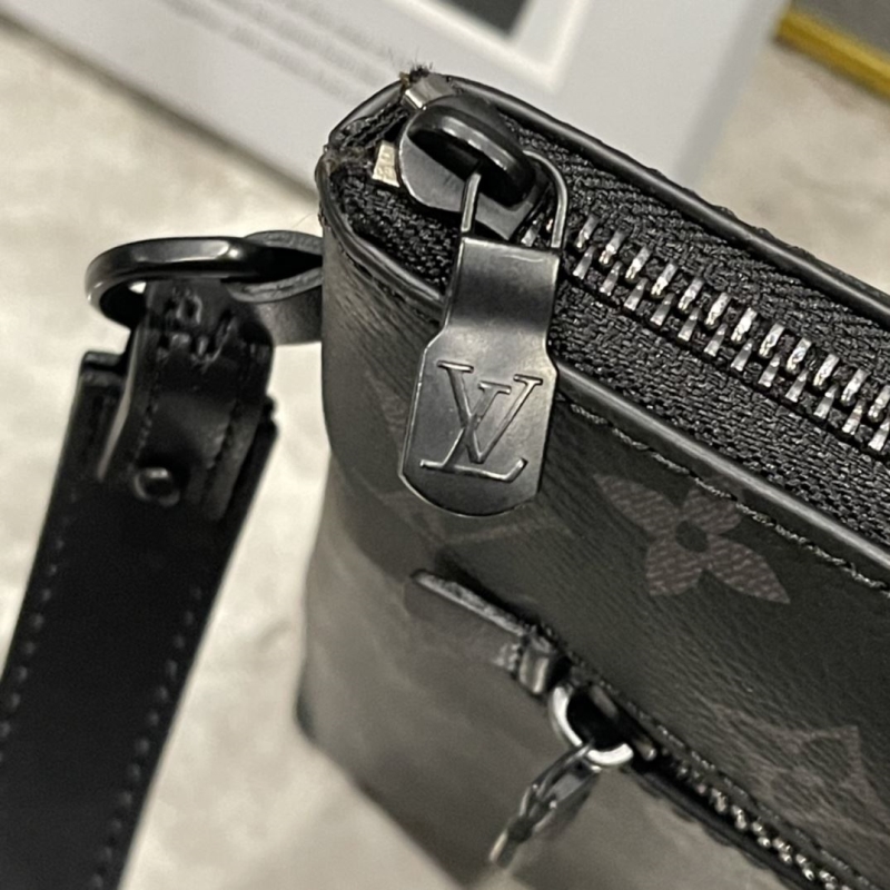 LV Clutch Bags